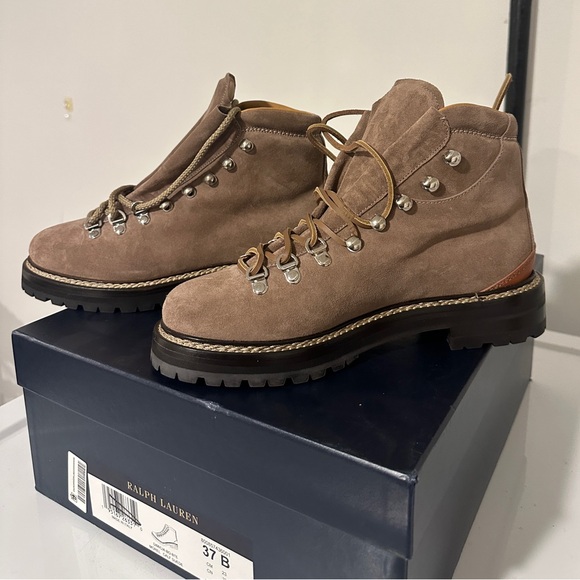 NWOT Ralph Lauren Purple Label Dimicia Calf Suede Bootie In Morel Size 37B - Picture 6 of 7